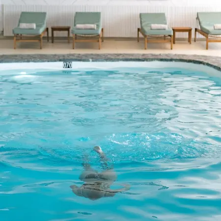 Отель Surplage Cavaliere Ле-Лаванду