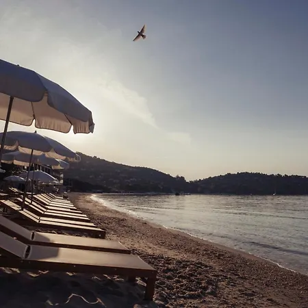 Surplage Cavaliere 3* Ле-Лаванду